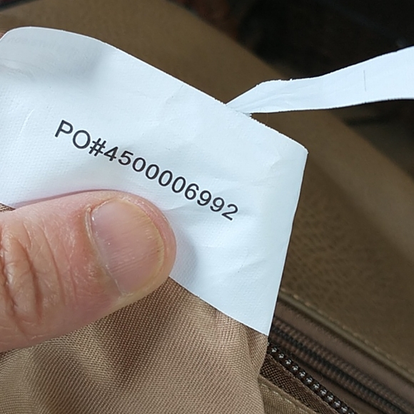 Gussaci Crossbody Leather Bag - Picture 8 of 10